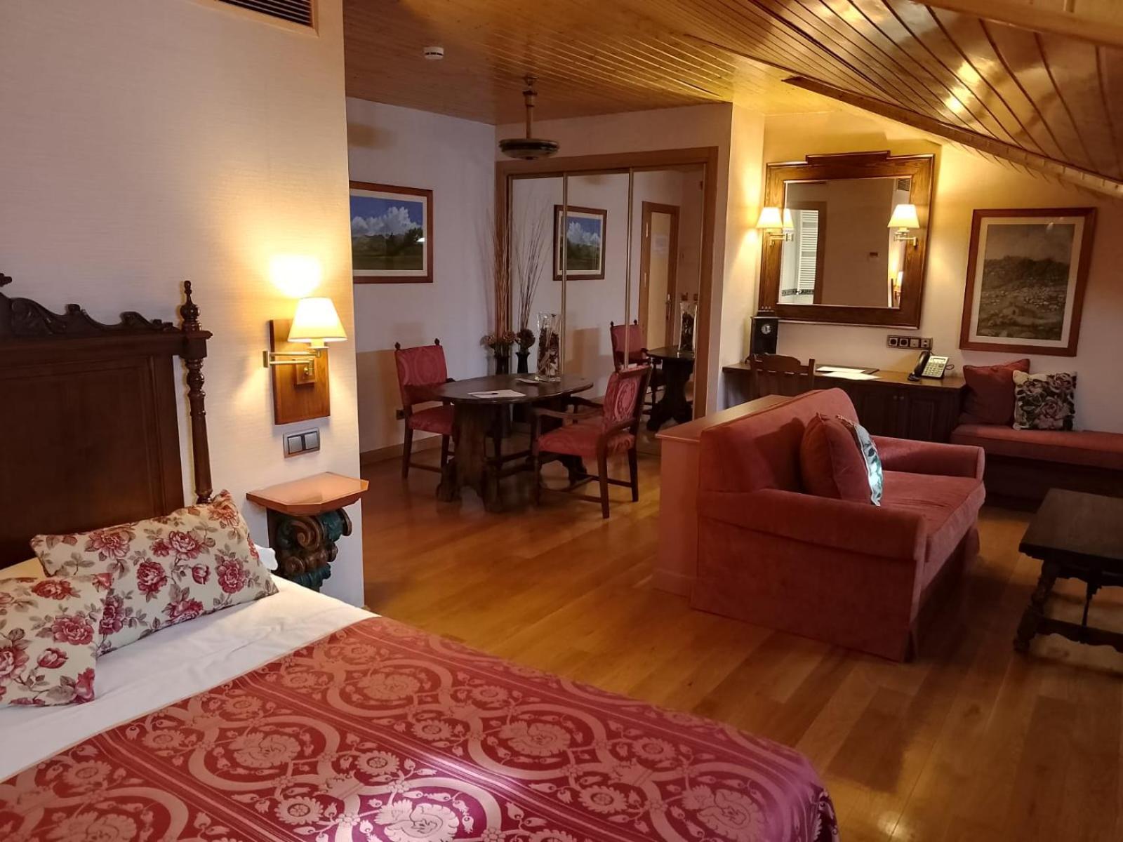 Hotel Hospederia La Canada 3*